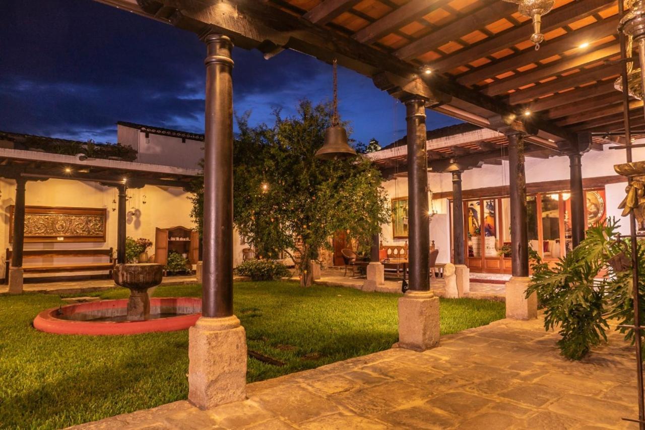 Las Cruces Boutique Hotel アンティグア・グアテマラ エクステリア 写真