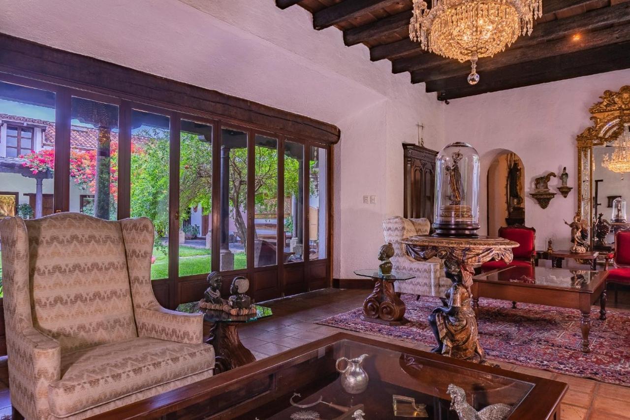 Las Cruces Boutique Hotel アンティグア・グアテマラ エクステリア 写真