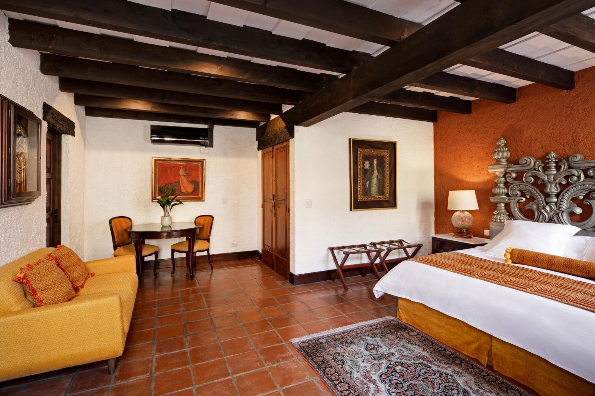 Las Cruces Boutique Hotel アンティグア・グアテマラ エクステリア 写真