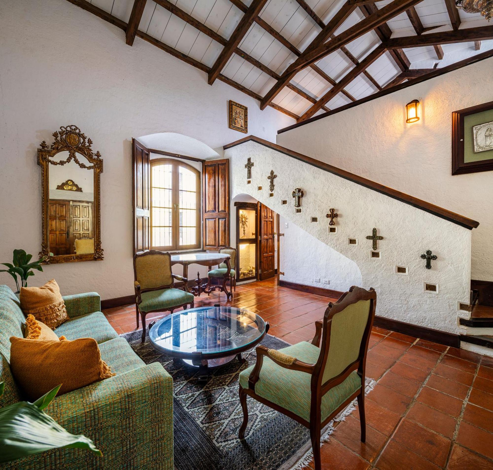 Las Cruces Boutique Hotel アンティグア・グアテマラ エクステリア 写真